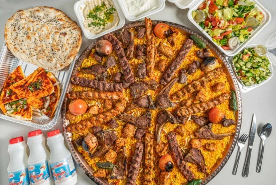 Halal Middle Eastern shawarma and kebab delivery from Donya Kebab to Southcrest, London Ontario